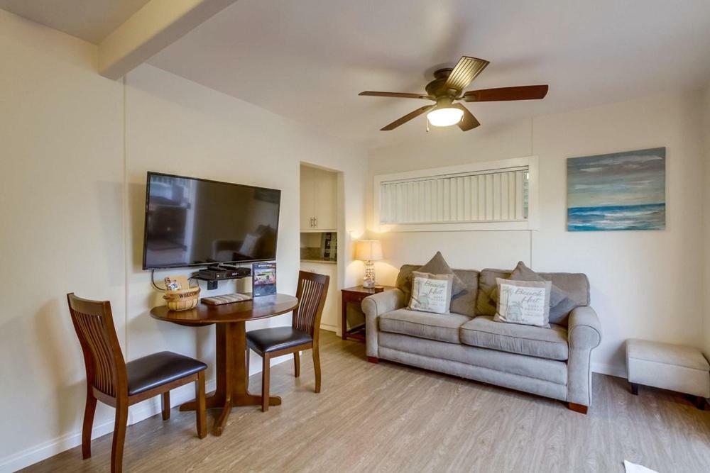 Roxy Beach House 2 Apartment San Diego
